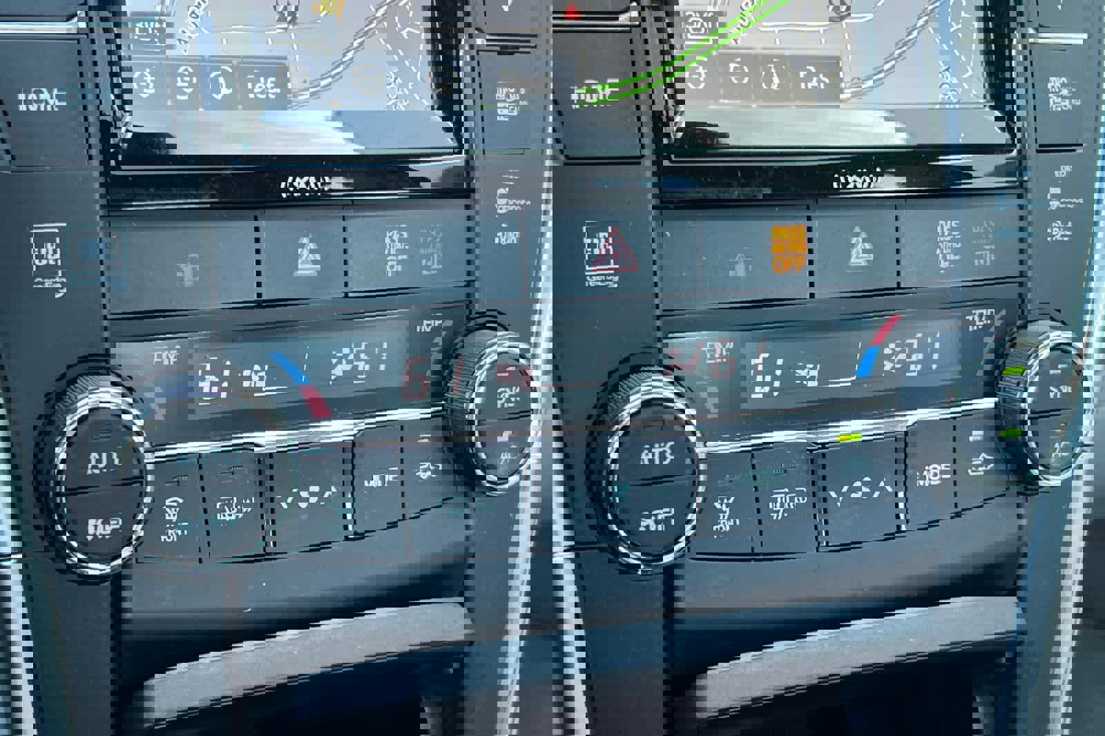 Used 2017 Toyota Camry XLE image 22