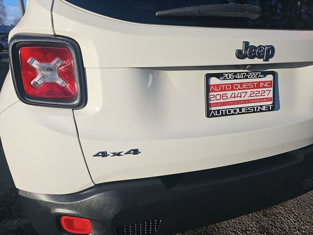 Used 2015 Jeep Renegade Latitude w/ Popular Equipment Group AWD/4WD image 26