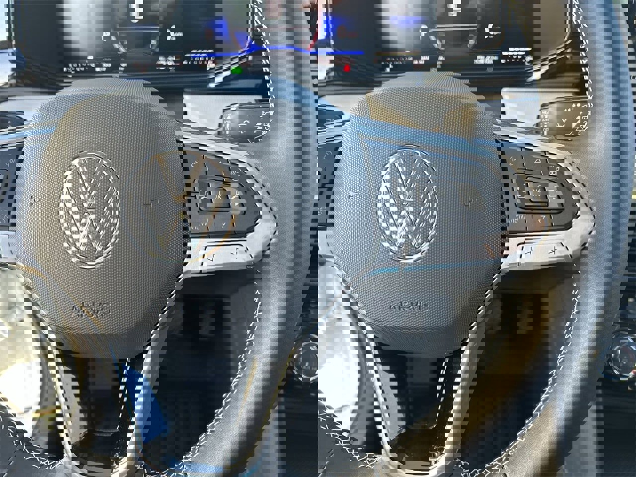 New 2026 Volkswagen Taos S image 20