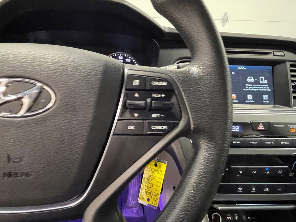 Used 2017 Hyundai Sonata SE image 33