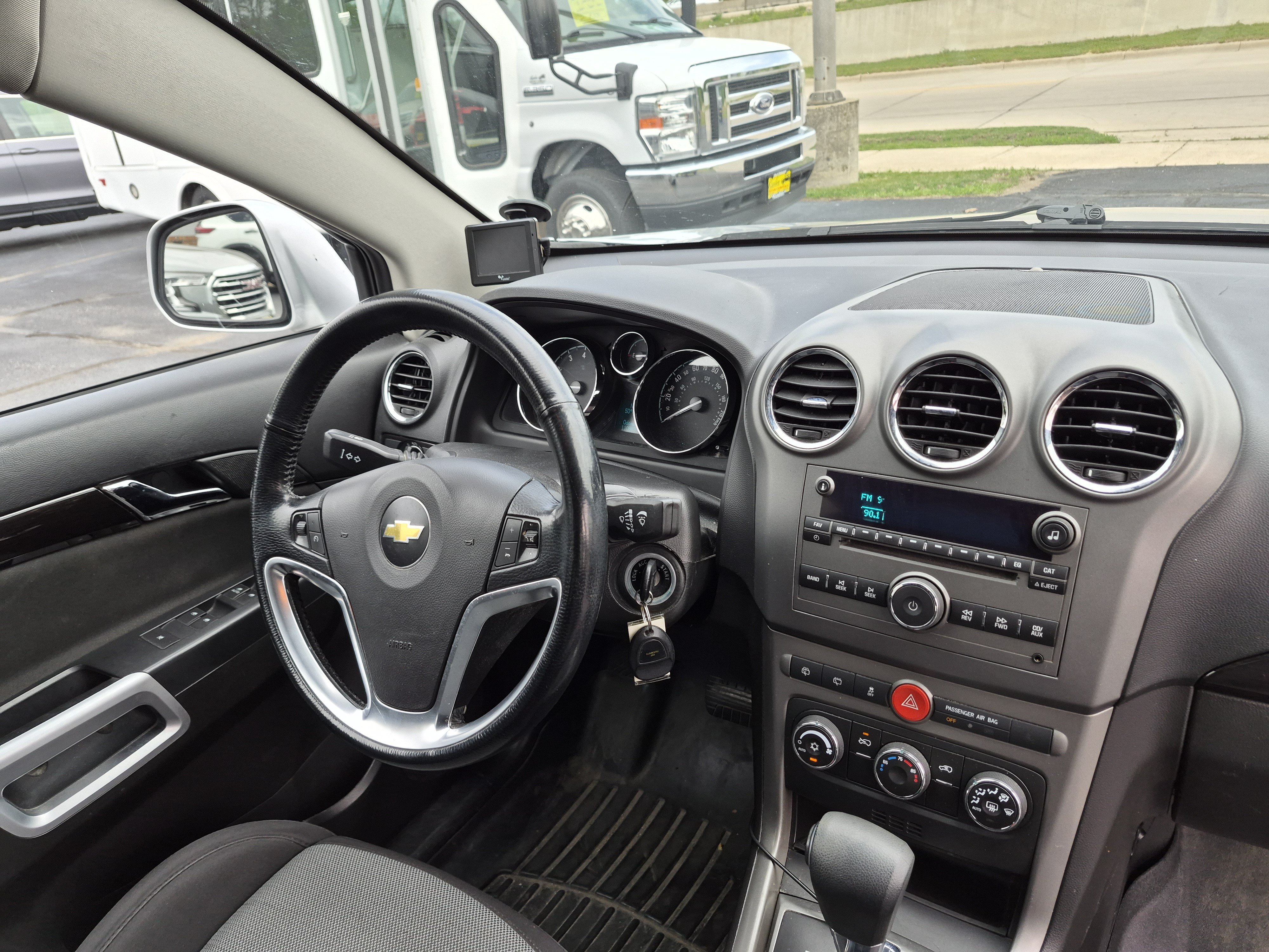 Used 2014 Chevrolet Captiva Sport LT FWD image 12