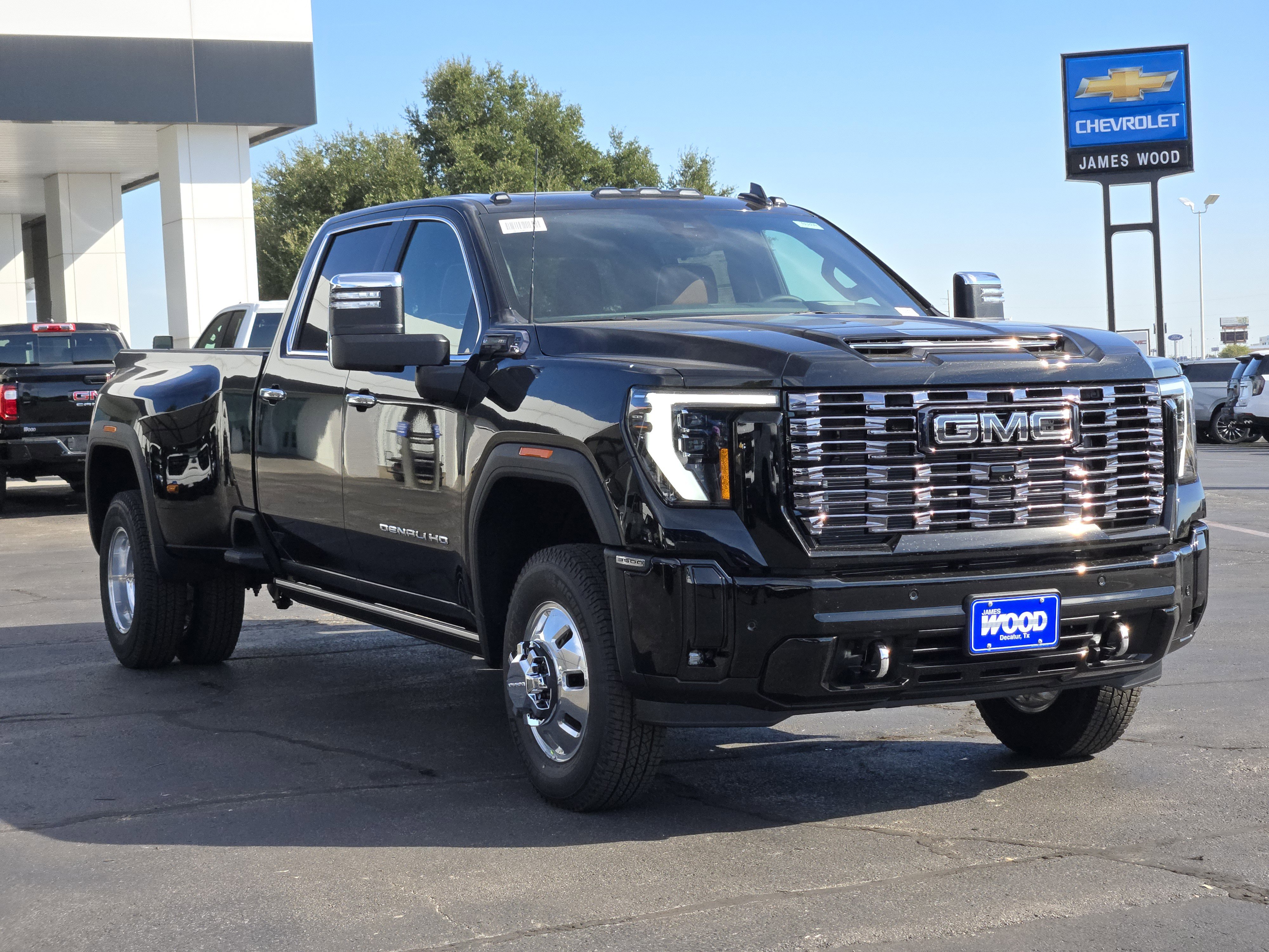 New 2026 GMC Sierra 3500 Denali Ultimate image 2