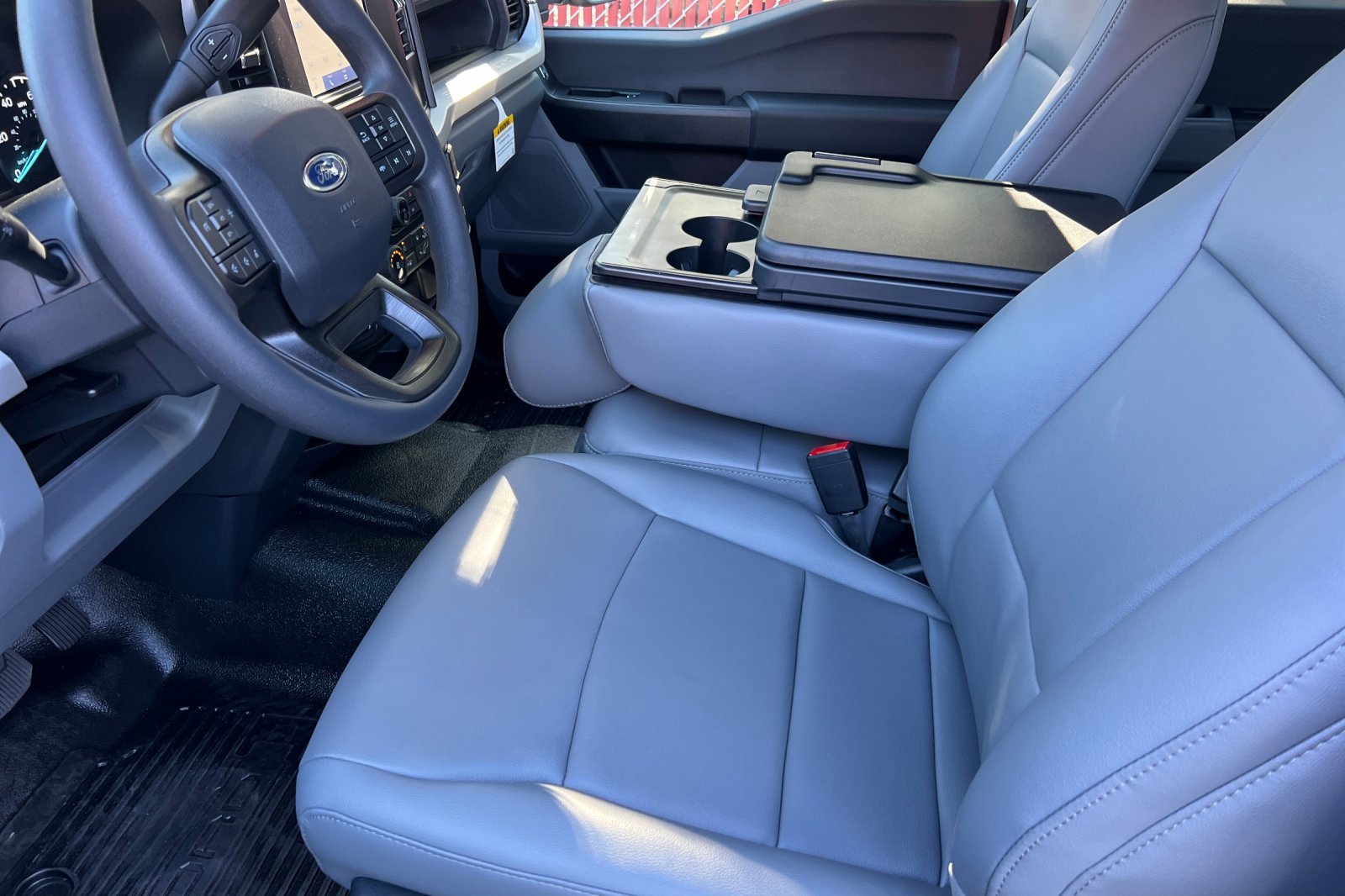 New 2026 Ford F550 2WD Crew Cab Super Duty image 10