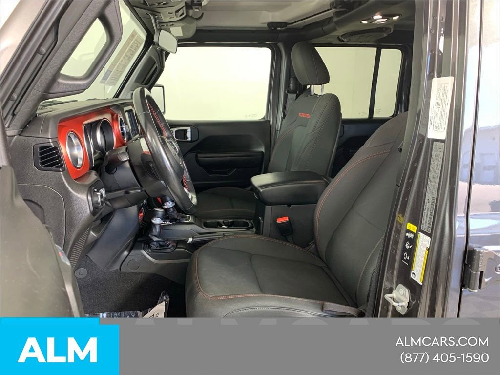 Used 2021 Jeep Wrangler Unlimited Rubicon w/ Dual Top Group AWD/4WD image 18