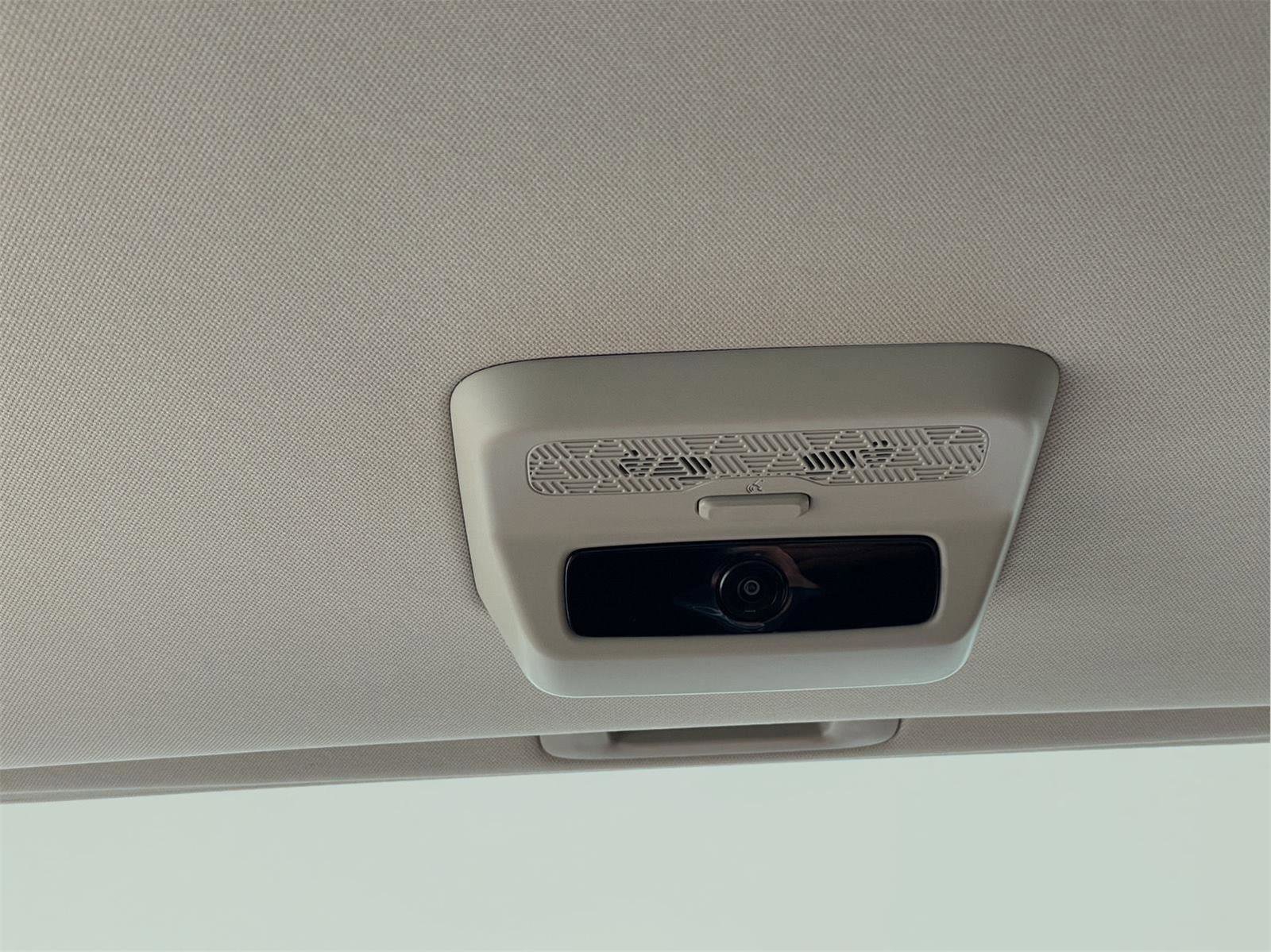 Used 2025 Kia Carnival SX Prestige image 20