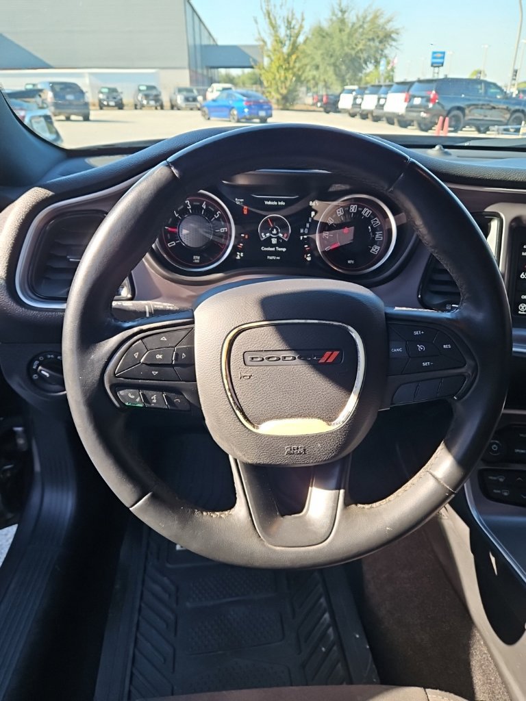 Used 2019 Dodge Challenger SXT RWD image 14