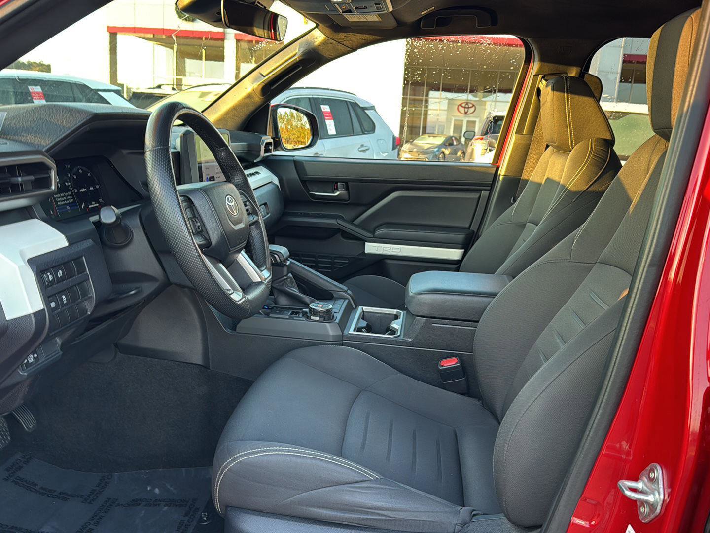 Used 2024 Toyota Tacoma TRD Off-Road image 8