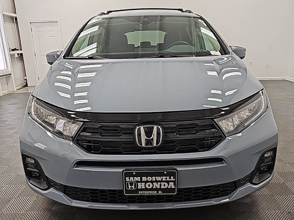 New 2026 Honda Odyssey Touring image 3