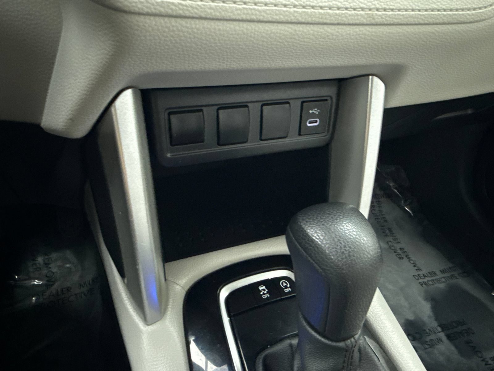 Used 2024 Toyota Corolla Cross L FWD image 28