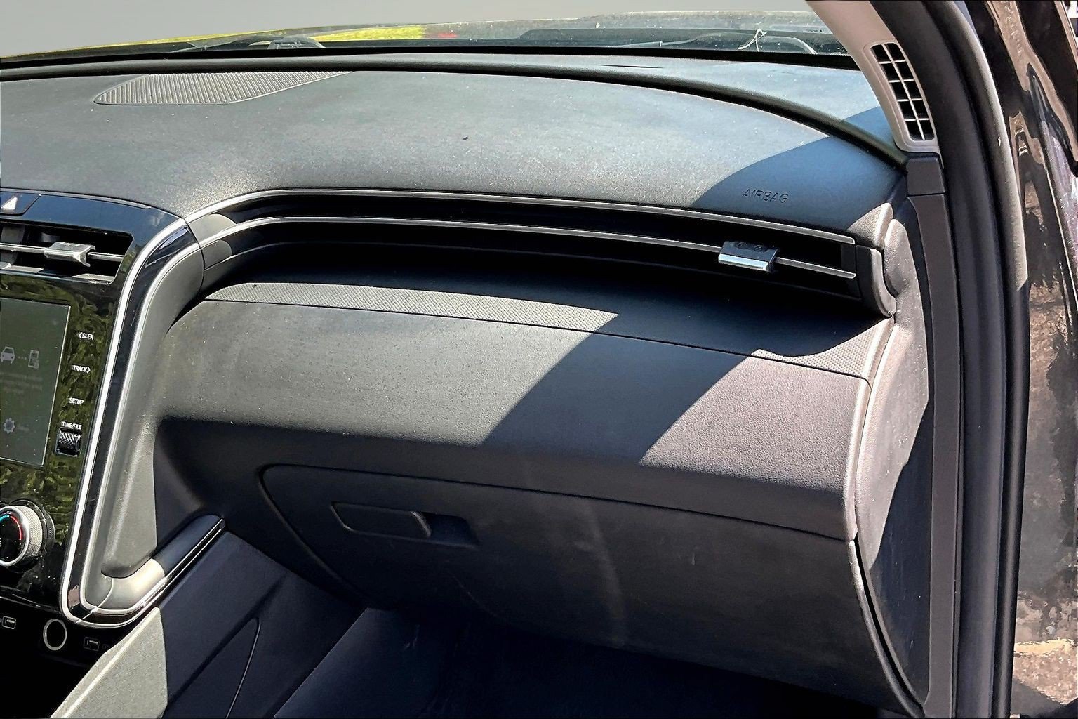 Used 2022 Hyundai Tucson SEL w/ Cargo Package AWD/4WD image 24