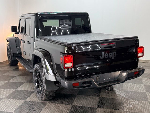 Certified 2025 Jeep Gladiator Sport AWD/4WD image 9