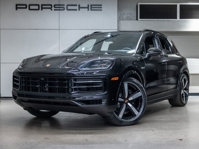 Used 2026 Porsche Cayenne E-Hybrid AWD/4WD image 1