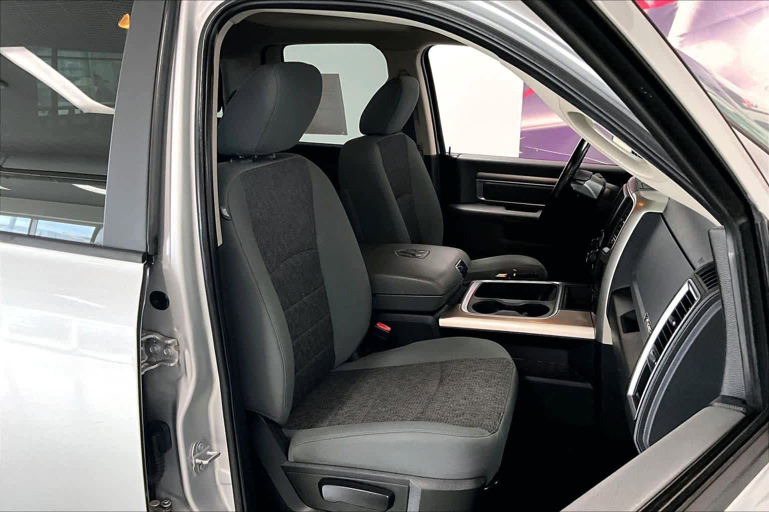 Used 2018 RAM 1500 Big Horn AWD/4WD image 12