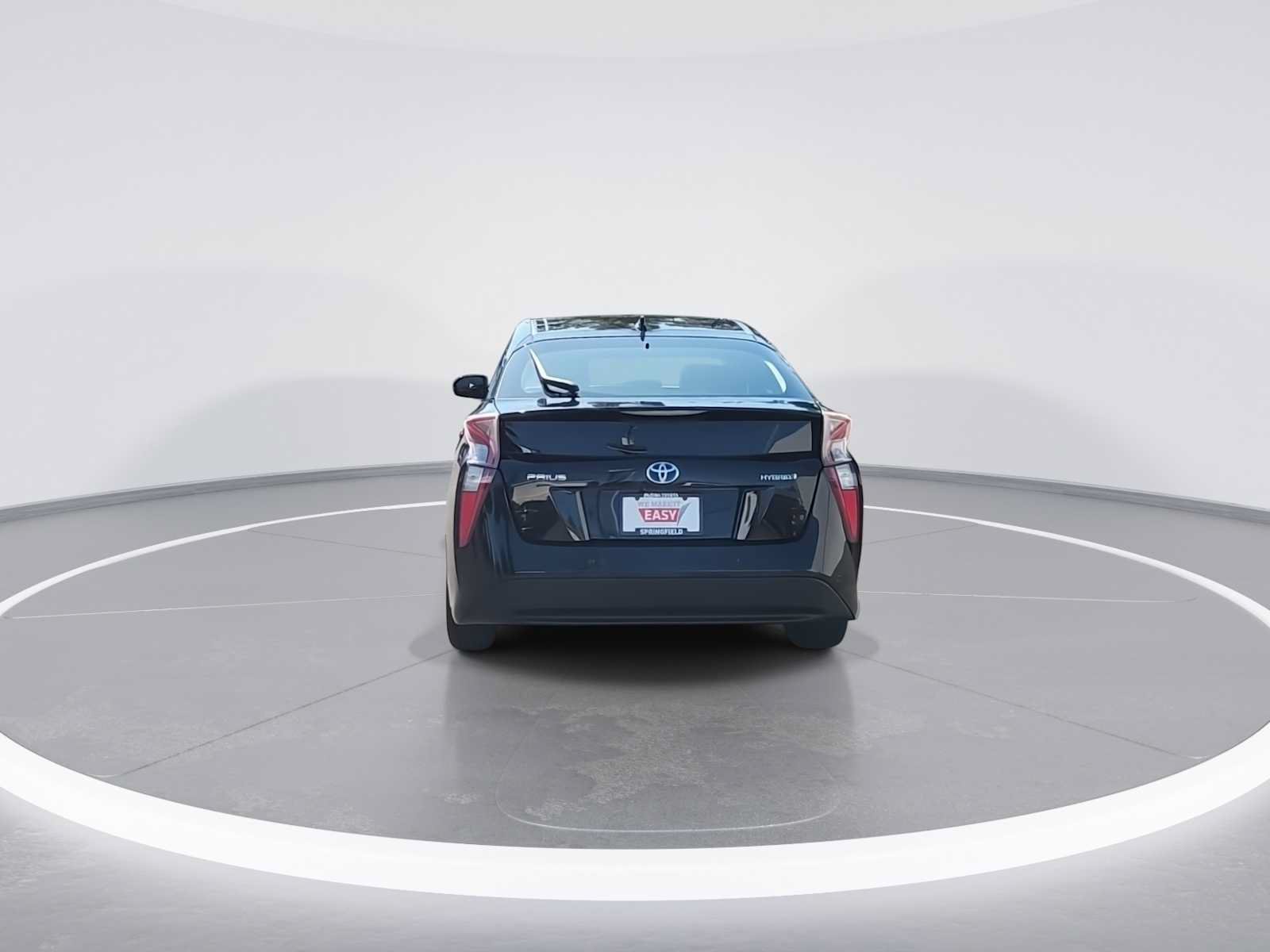Certified 2018 Toyota Prius Three FWD image 7