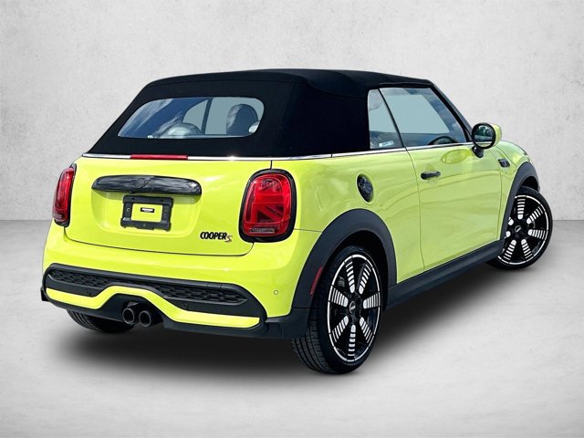 Used 2024 MINI Cooper S FWD image 2