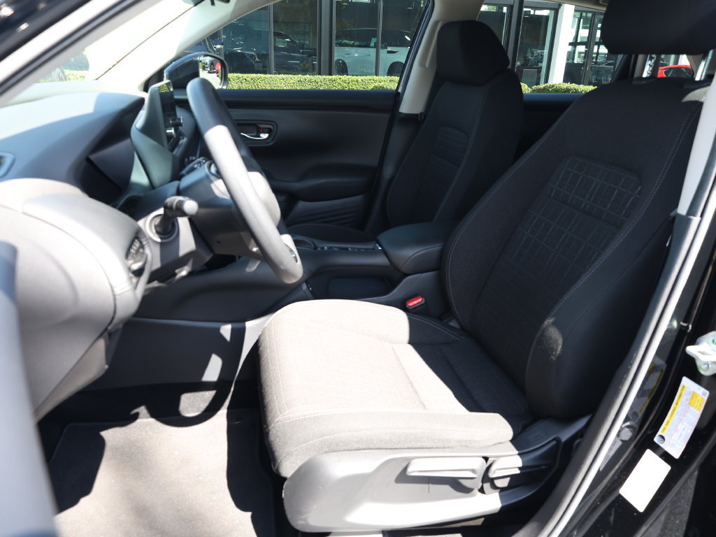 Used 2024 Honda HR-V LX image 13