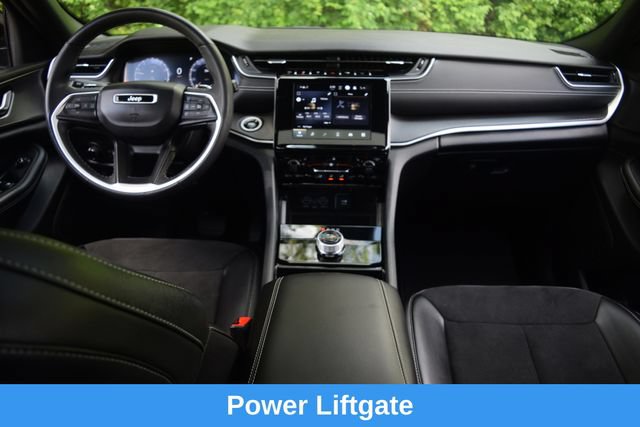 Used 2023 Jeep Grand Cherokee L Laredo AWD/4WD image 8