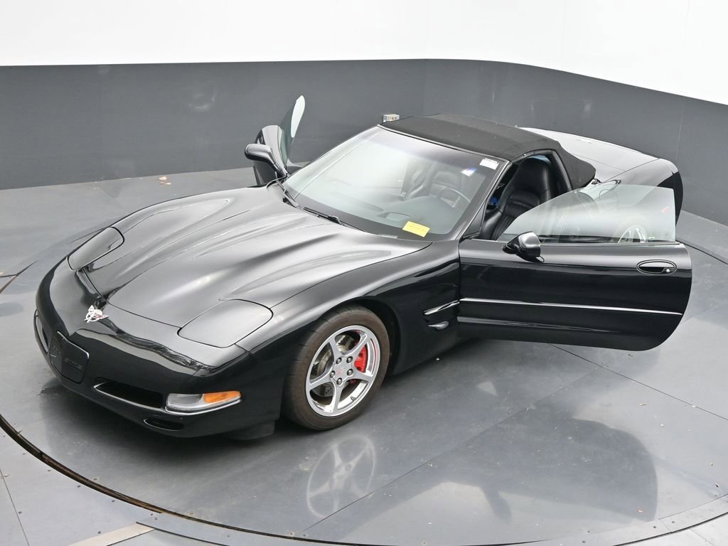 Used 2003 Chevrolet Corvette Convertible w/ Preferred Equipment Group1 image 69