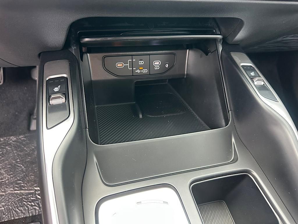 New 2025 Kia Sorento EX image 22