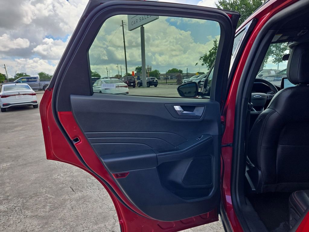 Used 2025 Ford Escape ST-Line AWD/4WD image 26