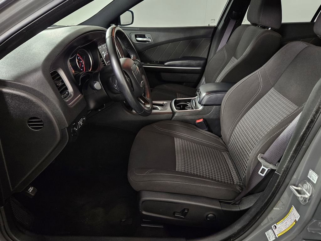 Used 2023 Dodge Charger SXT RWD image 23