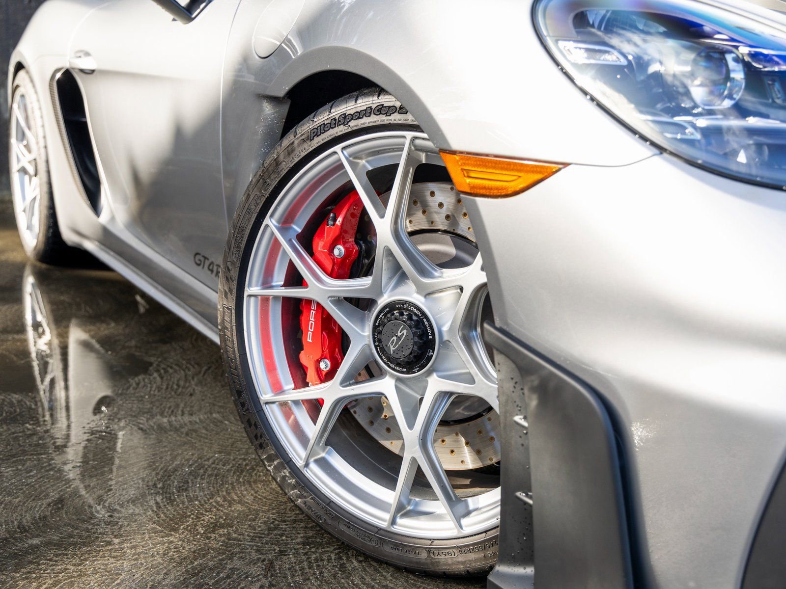 Certified 2025 Porsche 718 Cayman GT4 RS image 14