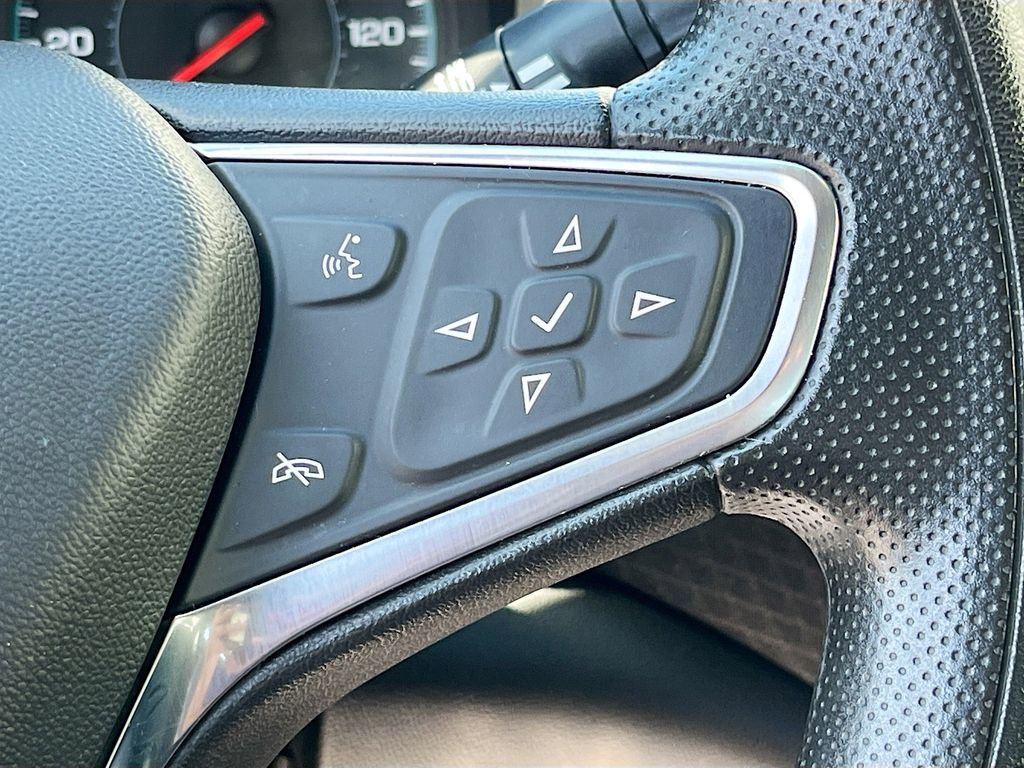 Used 2025 Chevrolet Malibu LT FWD image 19