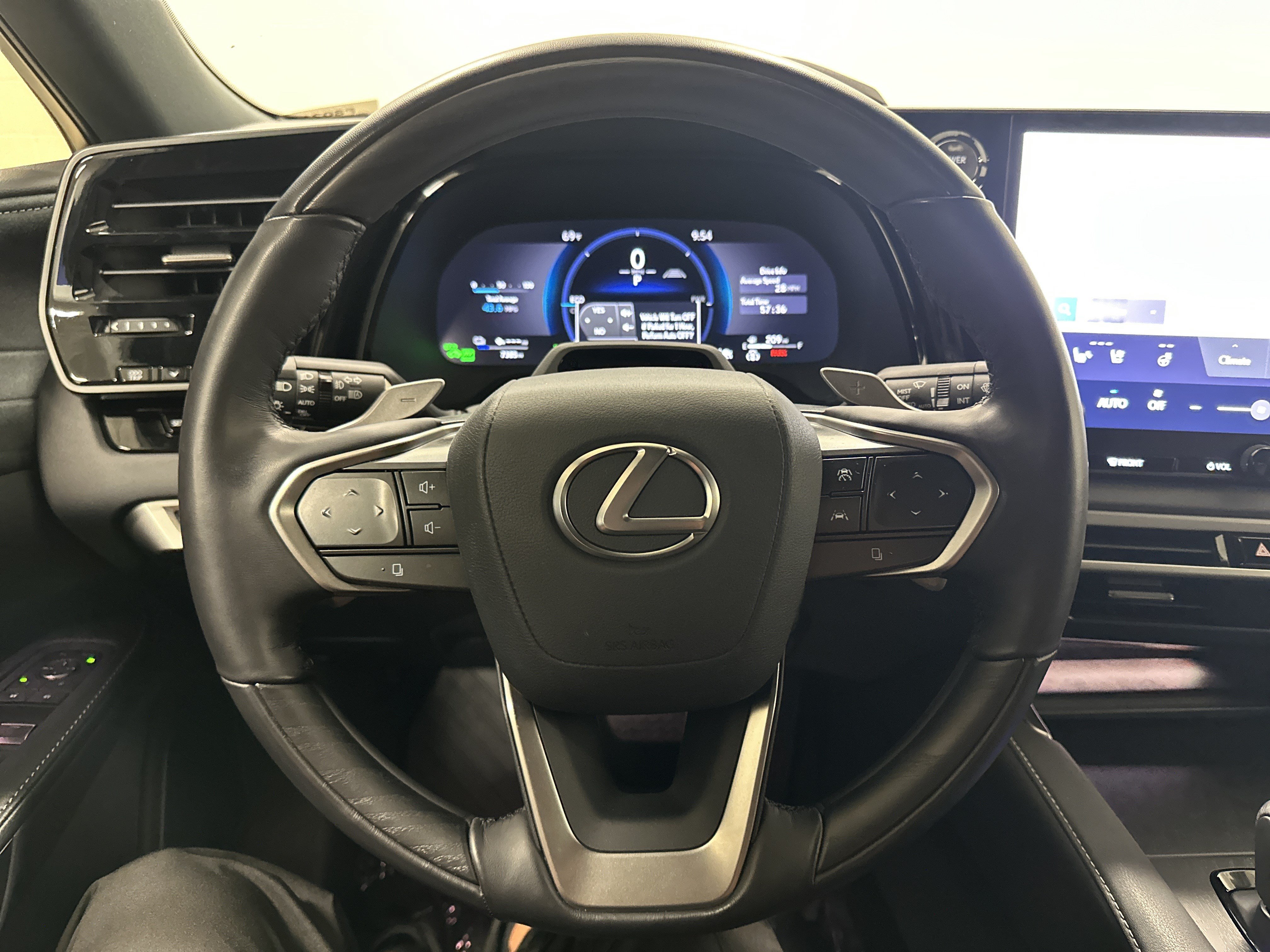 Certified 2025 Lexus RX 450h AWD w/ Convenience Package image 18