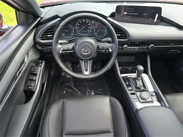 New 2025 MAZDA MAZDA3 Hatchback w/Premium Plus Pkg image 11