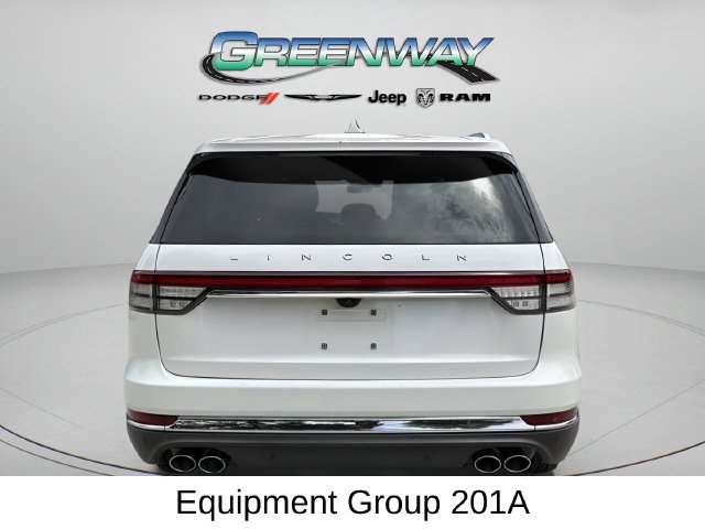 Used 2020 Lincoln Aviator Reserve w/ Equipment Group 201A RWD image 4