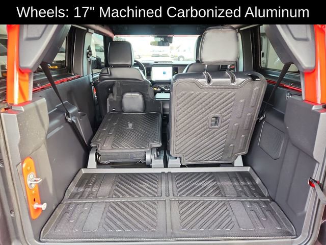 Used 2024 Ford Bronco Badlands image 29