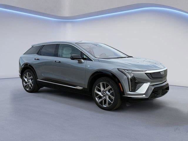 New 2025 Cadillac Optiq Luxury 1 image 1