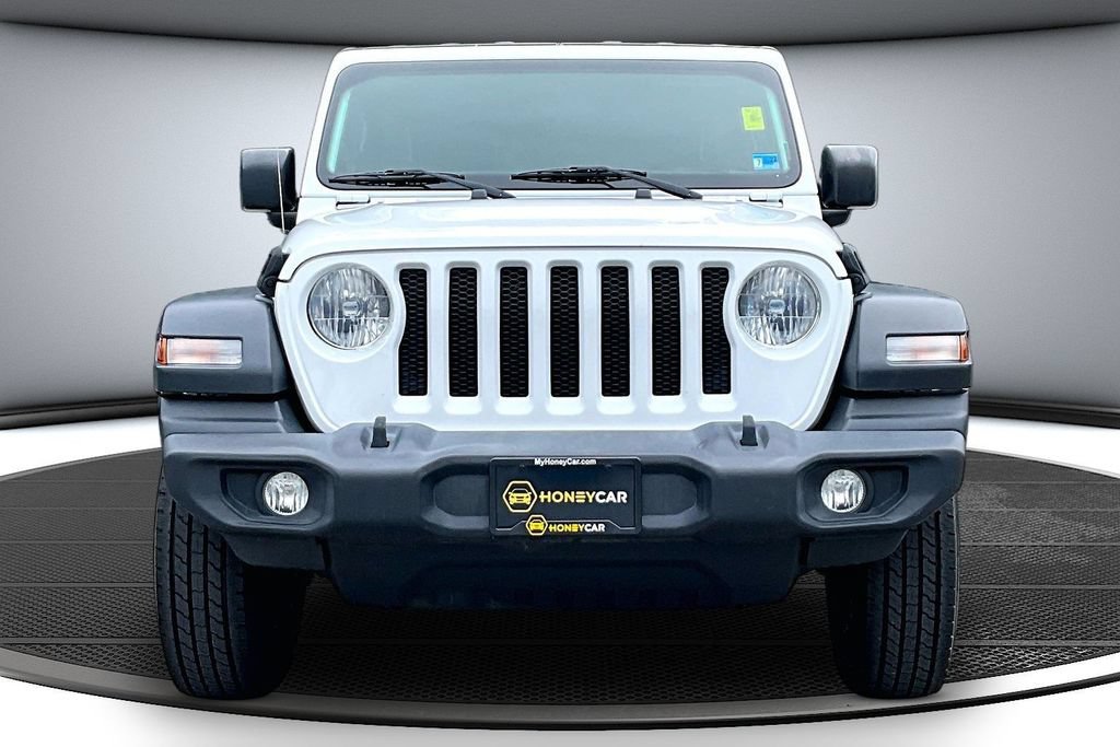 Used 2018 Jeep Wrangler Unlimited Sport S AWD/4WD image 2