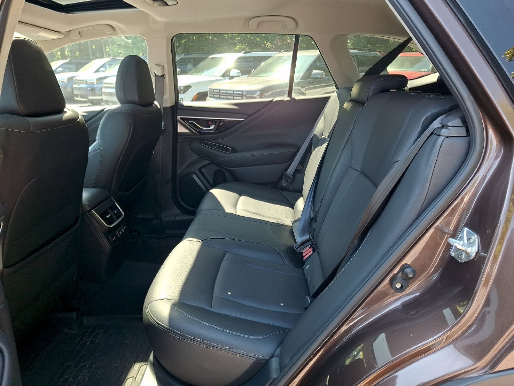 Used 2021 Subaru Outback Limited XT AWD/4WD image 13