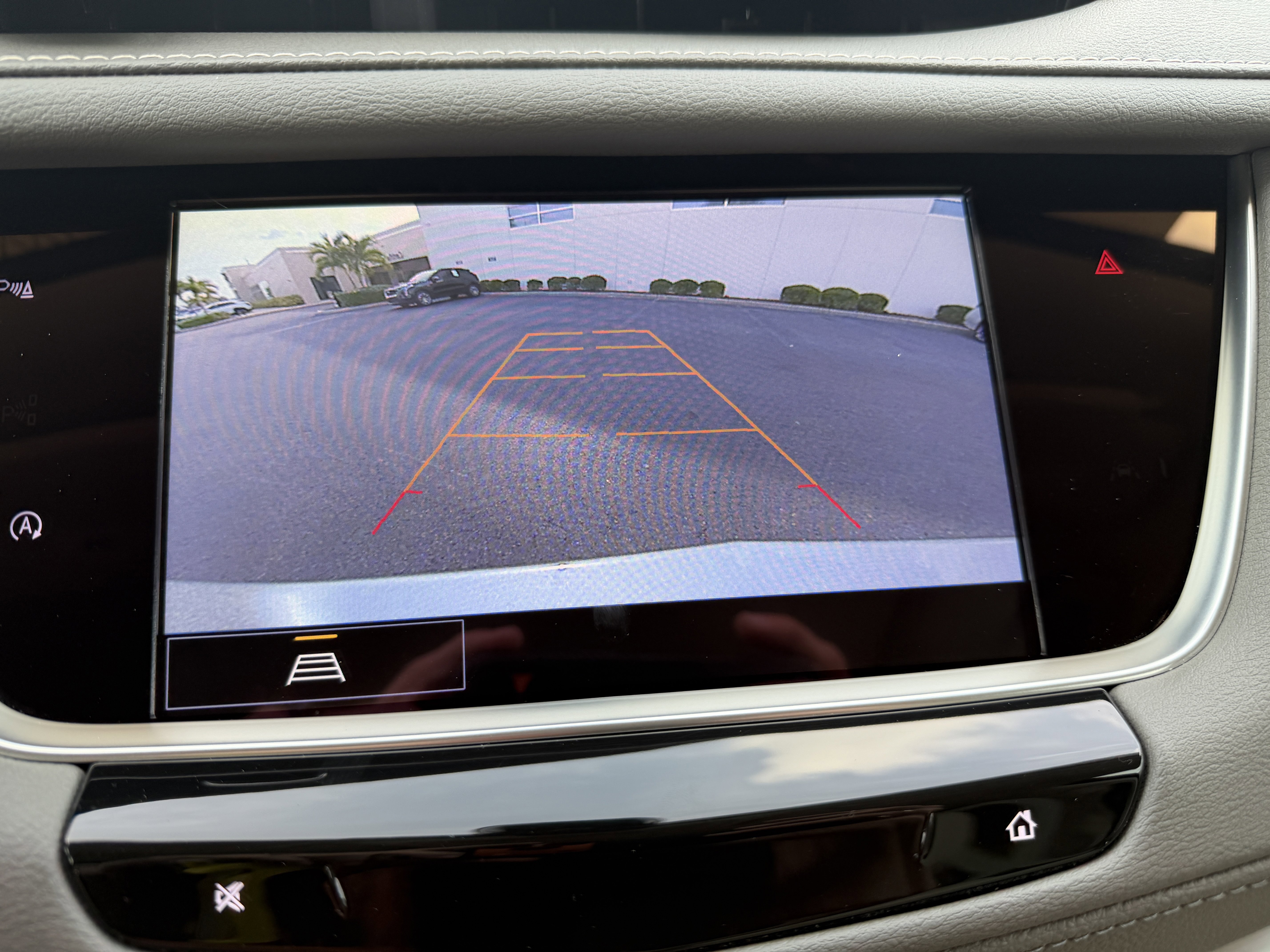 Certified 2024 Cadillac XT5 Premium Luxury w/ LPO, Floor Liner Package image 25