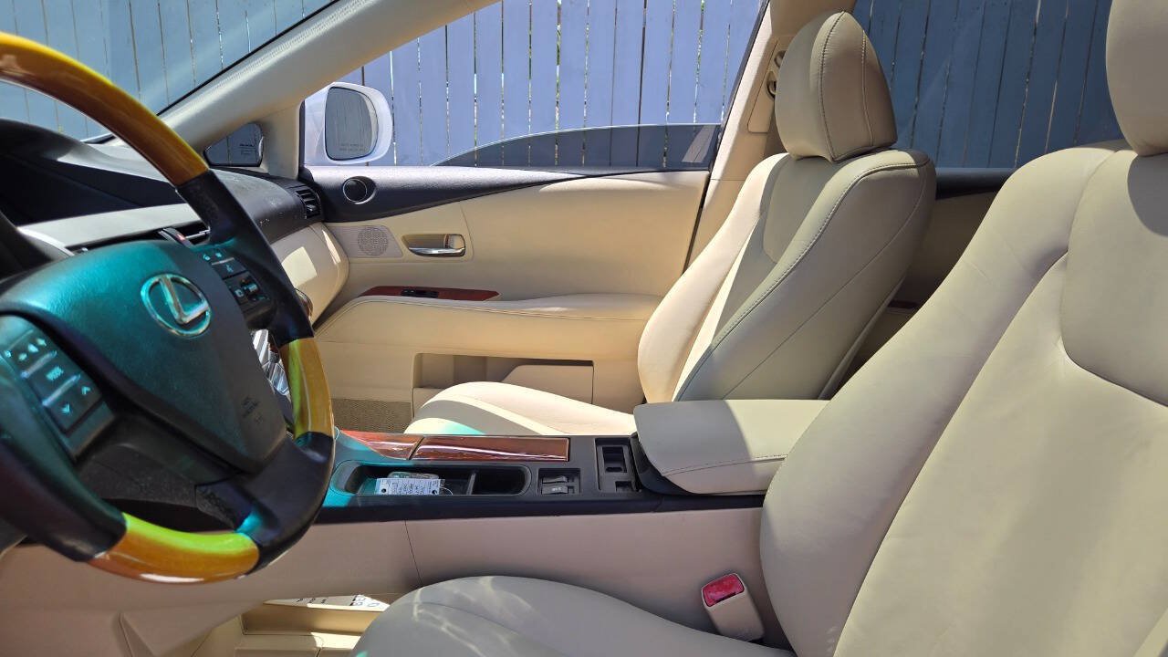 Used 2010 Lexus RX 350 2WD image 11