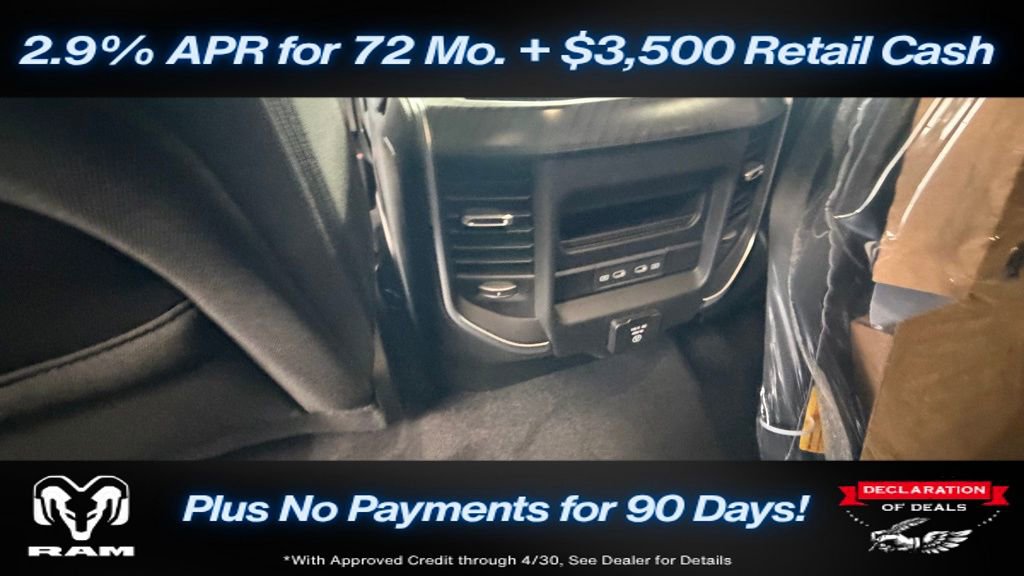 New 2026 RAM 1500 4x4 Crew Cab image 17