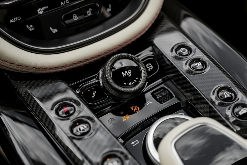 Used 2023 Aston Martin DBX 707 image 23