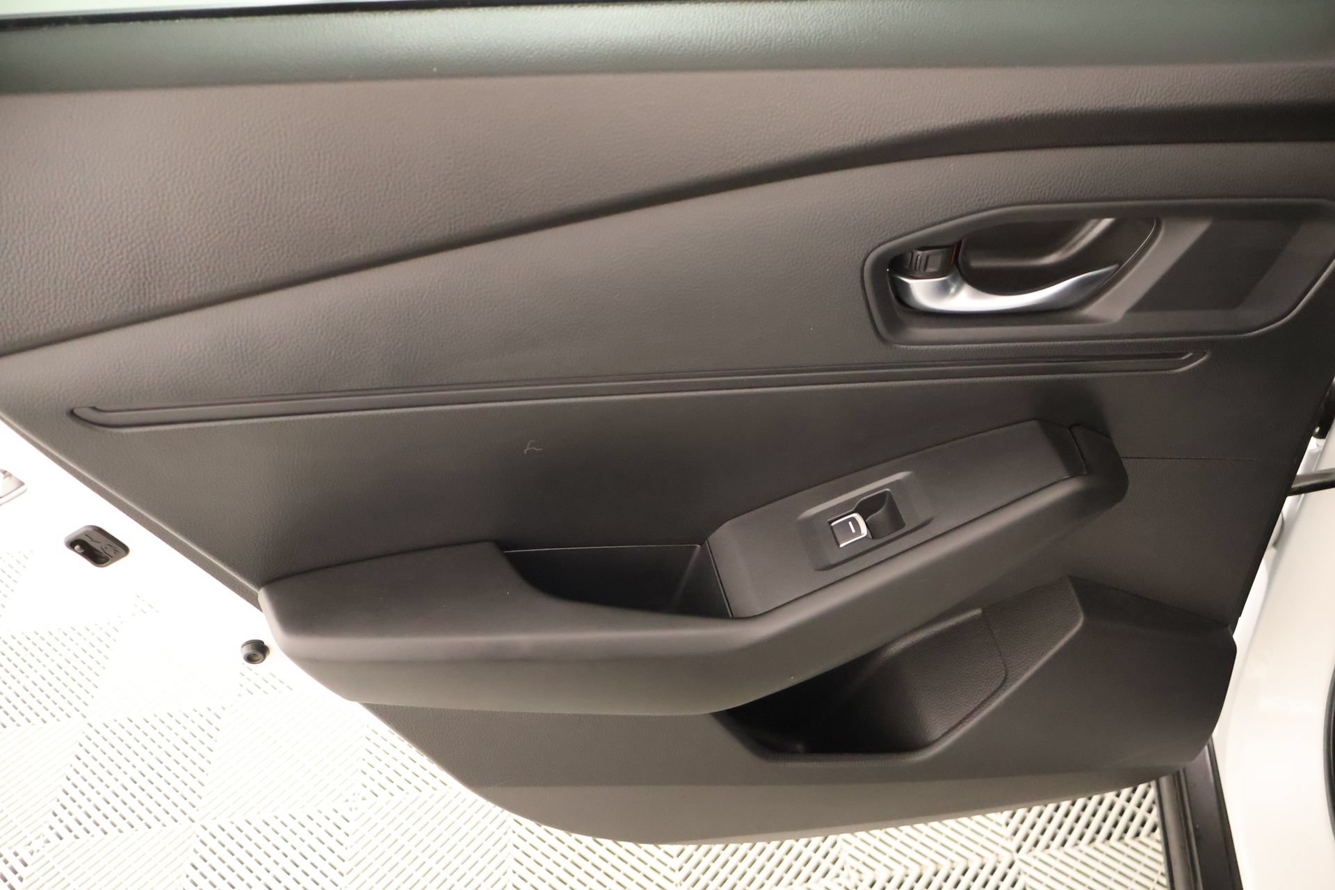 Used 2024 Honda Accord Sport image 16