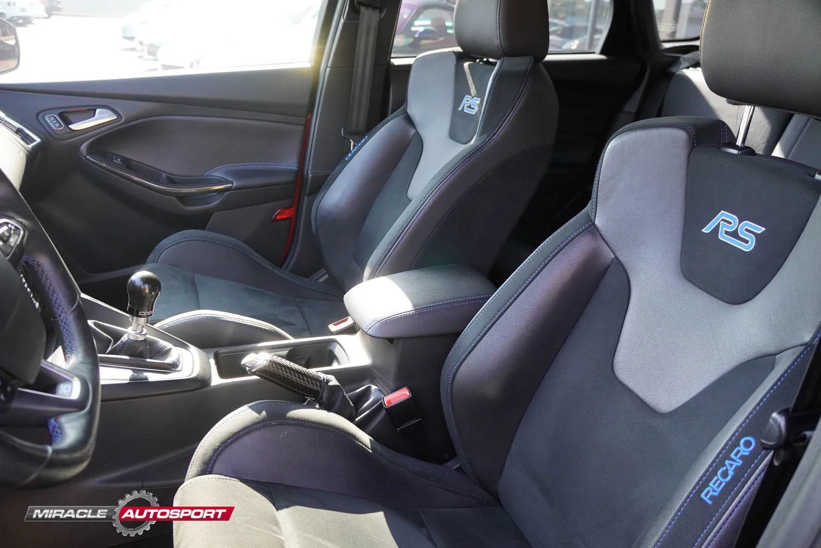 Used 2018 Ford Focus RS AWD/4WD image 19