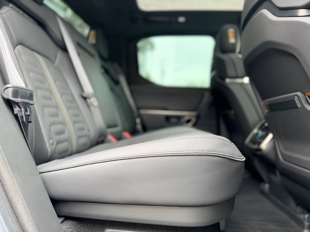 Used 2023 Rivian R1T Launch Edition AWD/4WD image 18