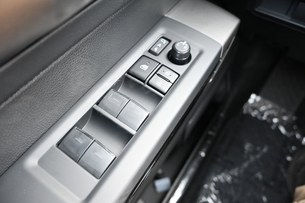 New 2026 Toyota Tundra Limited AWD/4WD image 25