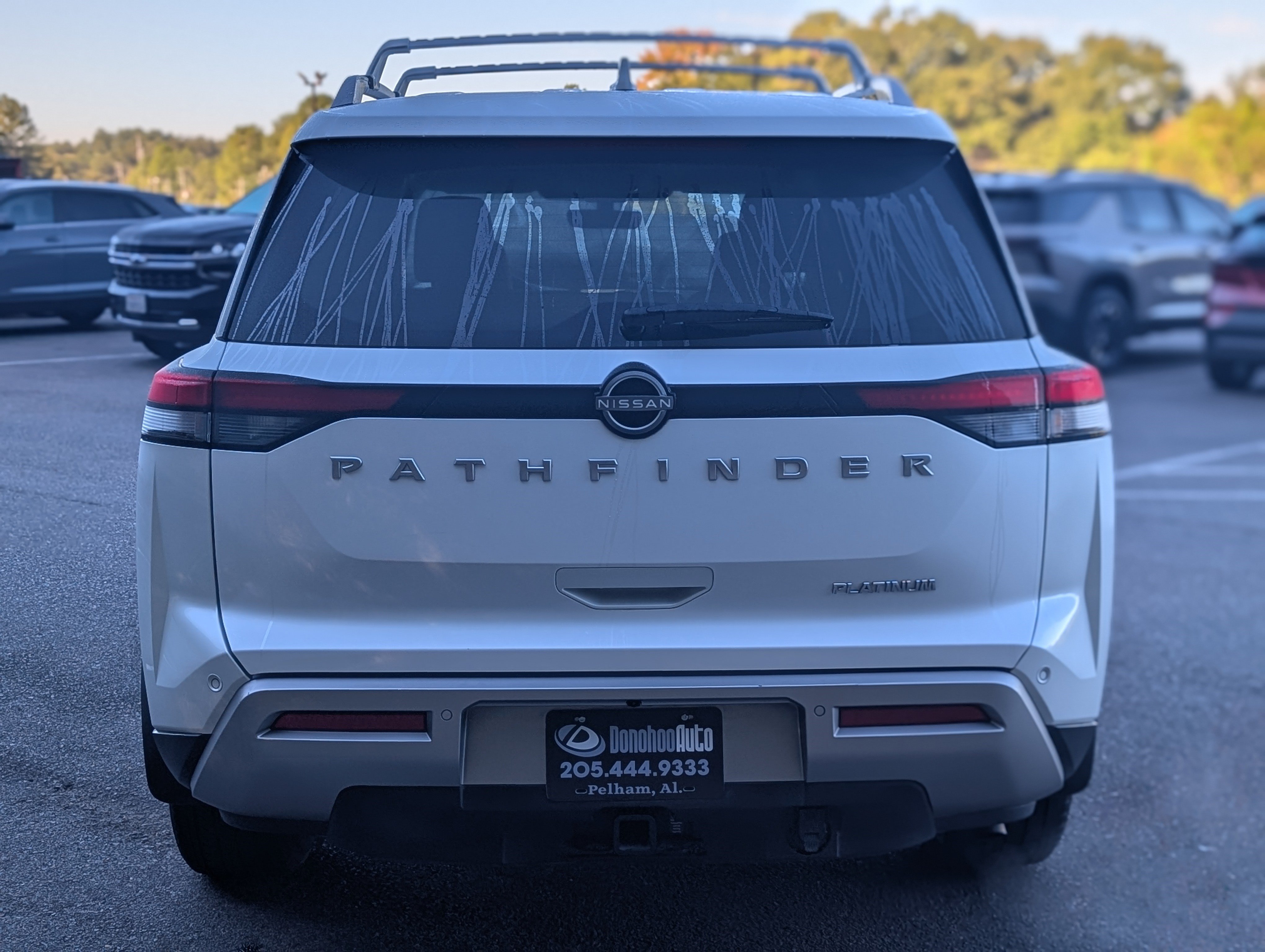 Used 2025 Nissan Pathfinder Platinum FWD image 8