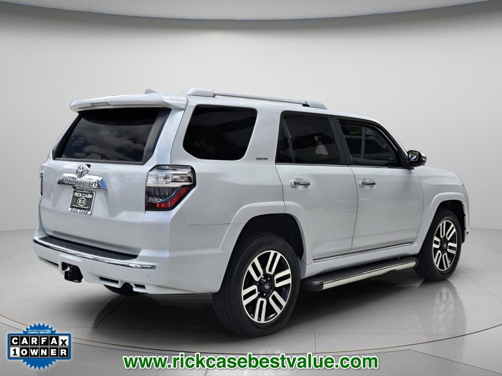 Used 2024 Toyota 4Runner Limited AWD/4WD image 7