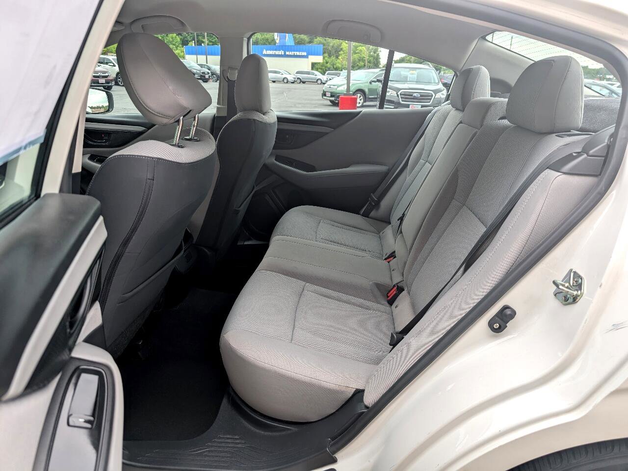 Used 2020 Subaru Legacy image 10