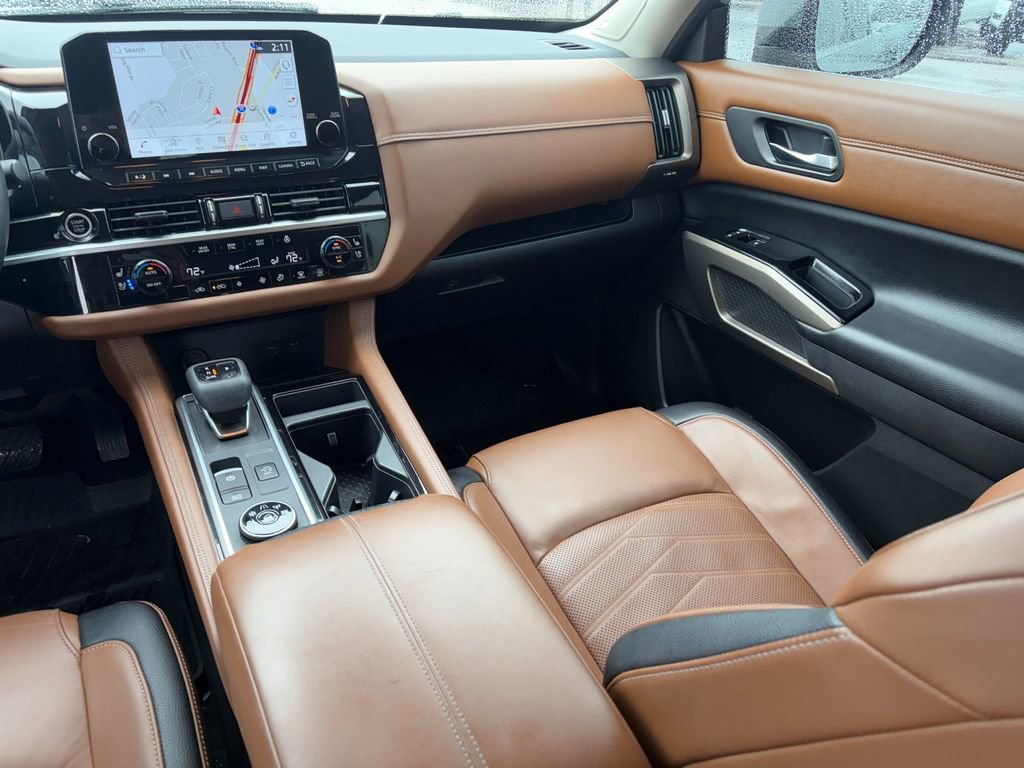 Used 2022 Nissan Pathfinder Platinum w/ Cargo Package image 22