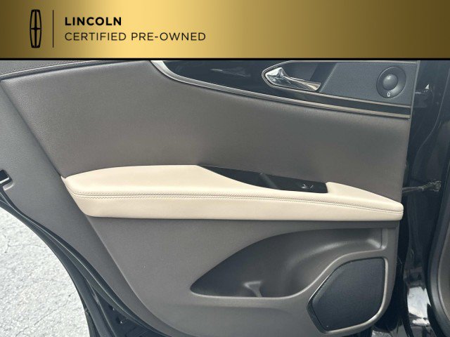 Certified 2021 Lincoln Nautilus Reserve w/ Cargo Utility Package AWD/4WD image 22