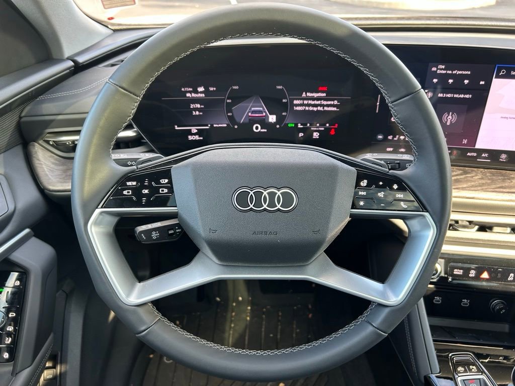 Used 2025 Audi Q5 Premium Plus w/ Premium Plus AWD/4WD image 8