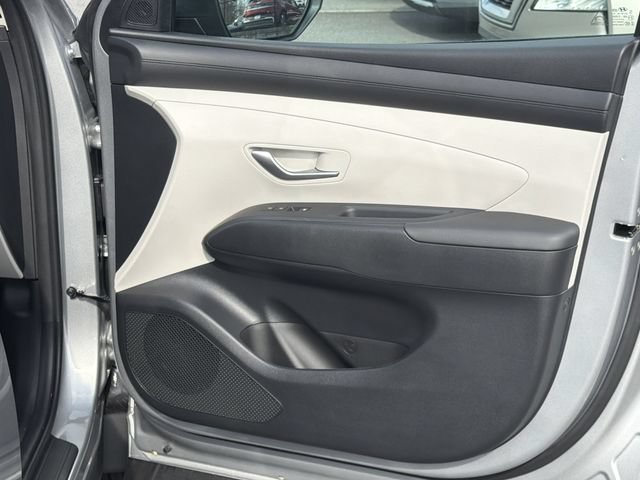 Certified 2026 Hyundai Tucson SE FWD image 14