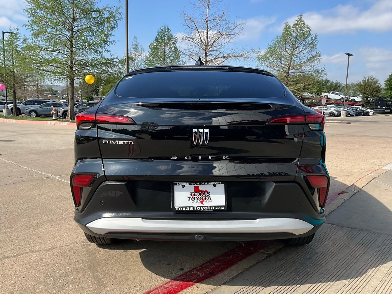 Used 2025 Buick Envista Preferred image 7